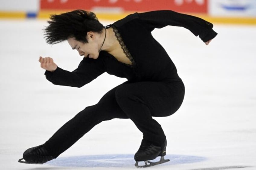 Japan's Yuma Kagiyama won gold in Finland to qualify for next month's ISU Grand Prix Final