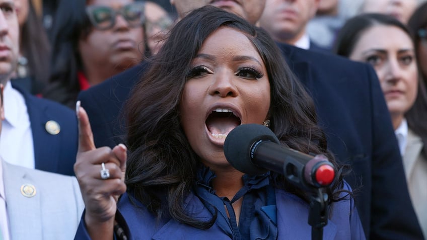 Jasmine Crockett shouting