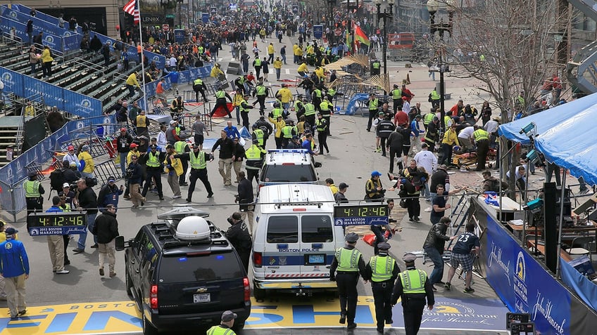 jason aldean connects small town message to bostons resilience after marathon bombings