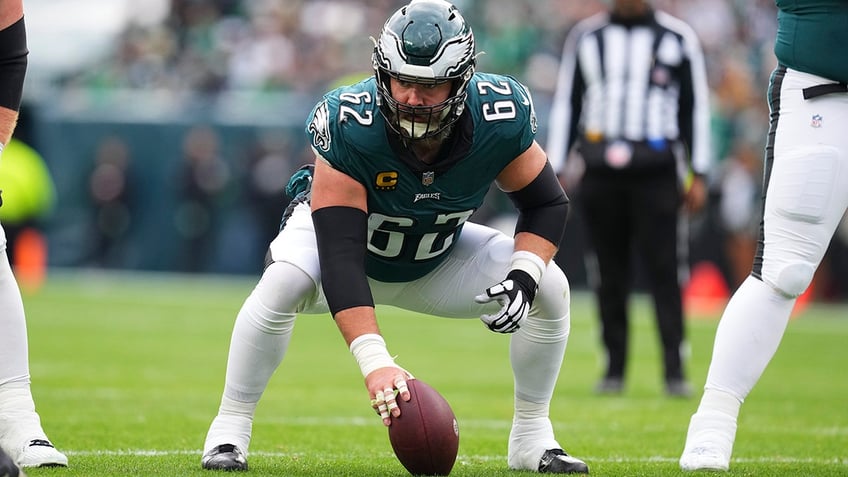 Jason Kelce vs Cardinals