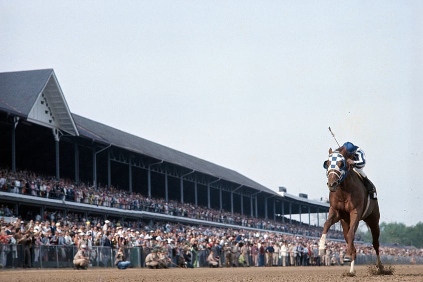 jason kelce reins in steroids claim about triple crown winner secretariat