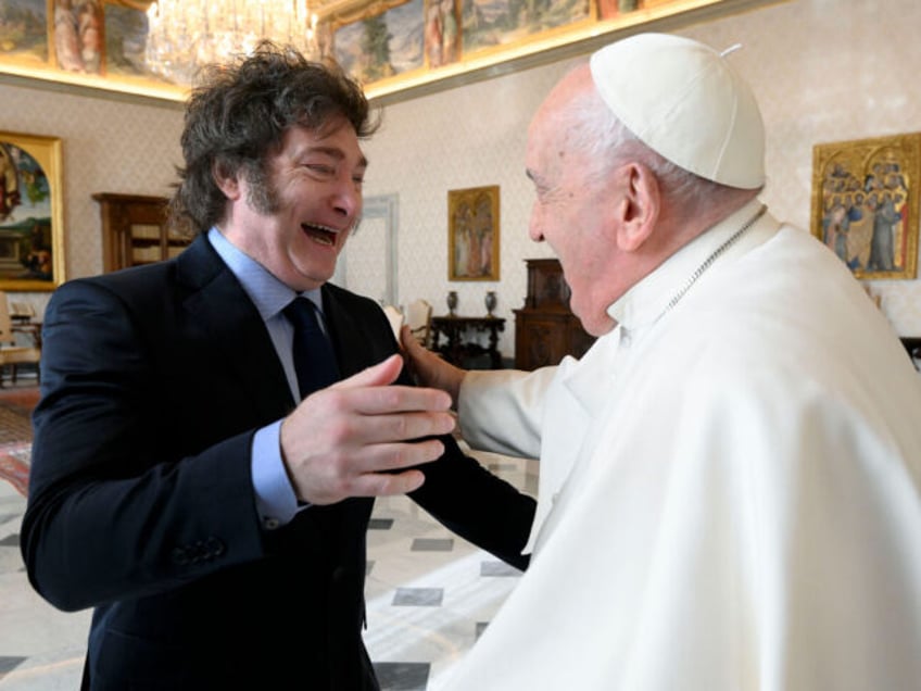 VATICAN CITY, VATICAN - FEBRUARY 12: (EDITOR NOTE: STRICTLY EDITORIAL USE ONLY - NO MERCHA