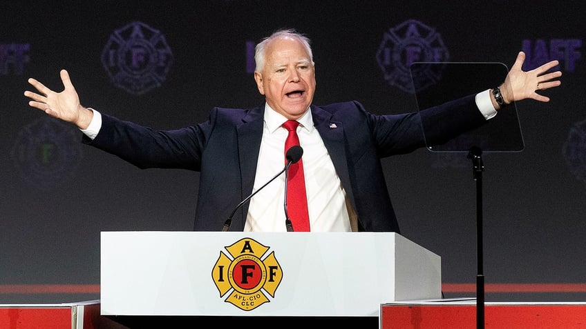 Tim Walz addresses firefighters union