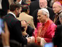 JD Vance Meets Pope Leo and Ukraine’s Zelensky in Rome
