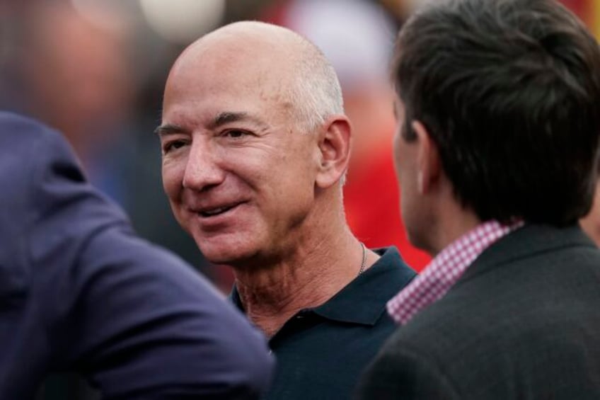 jeff bezos leaving democrat run seattle for miami