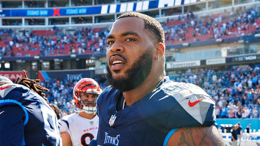 jeffery simmons calls out teammates after loss lets figure out who wants to play football for the titans