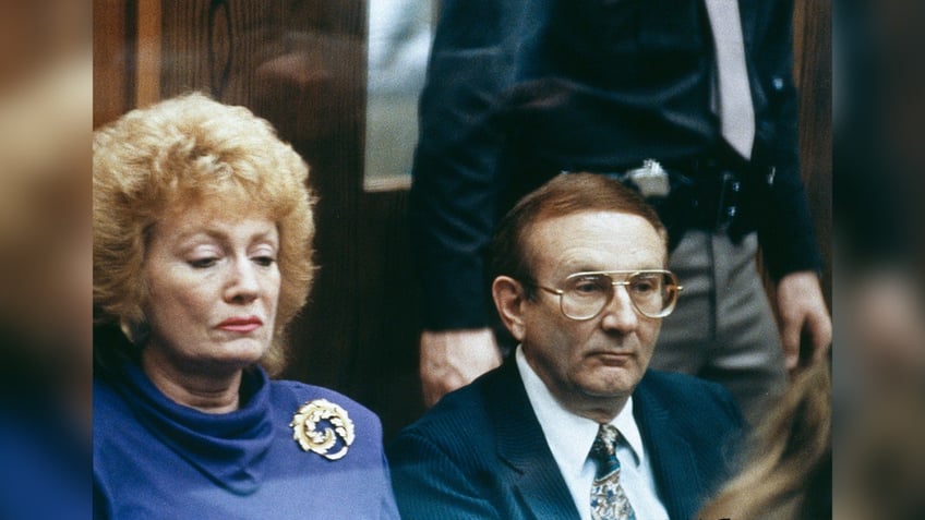 jeffrey dahmers father dead at age 87
