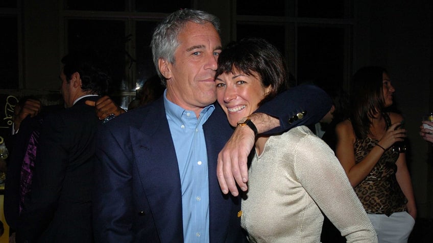 Jeffrey Epstein Ghislaine Maxwell