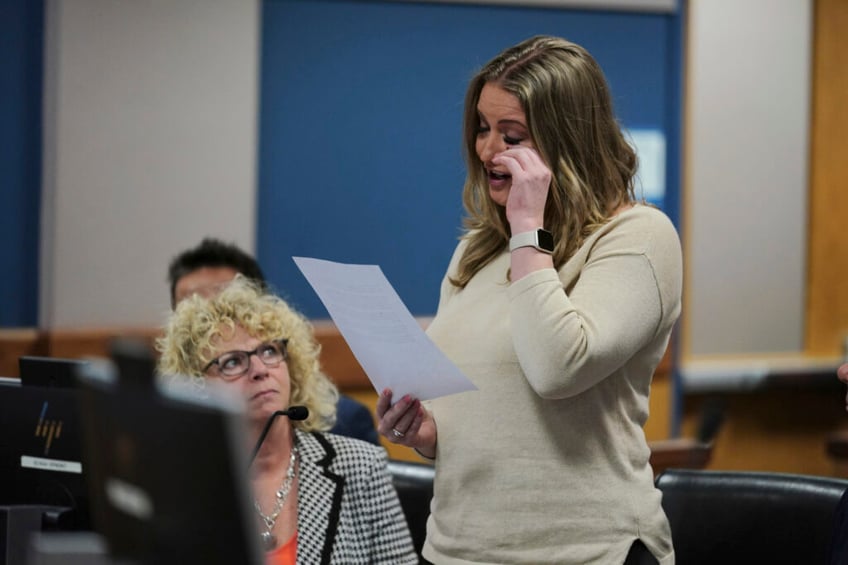 jenna ellis plea deal sparks calls for return of 216000 raised in legal defense funds