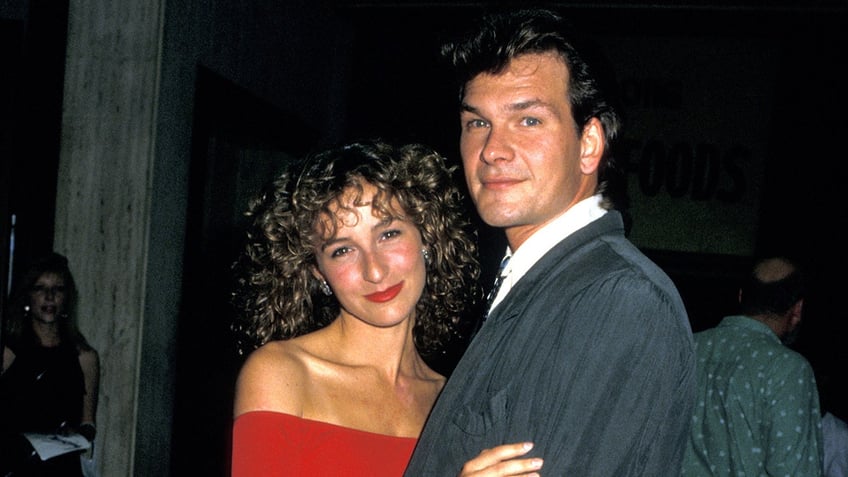 Jennifer Grey and Patrick Swayze at the premiere of "Dirty Dancing"