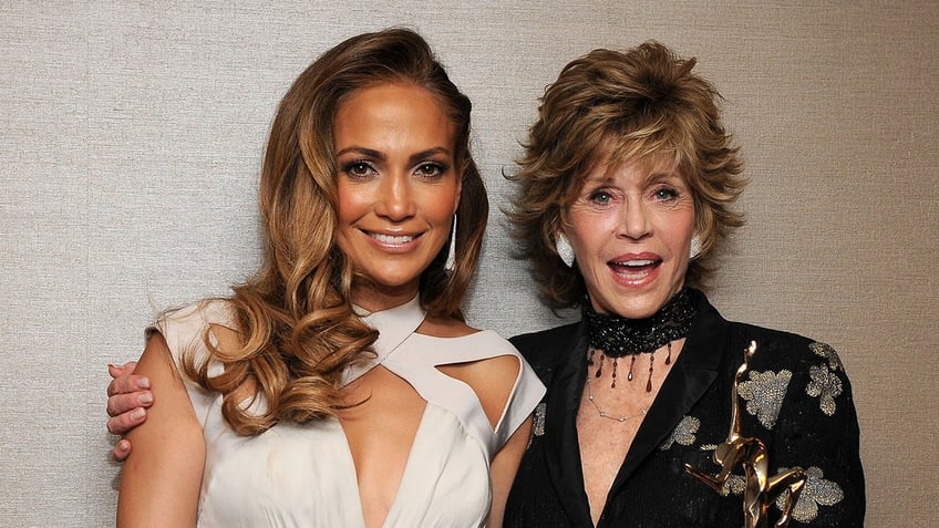 Jennifer Lopez and Jane Fonda posing together