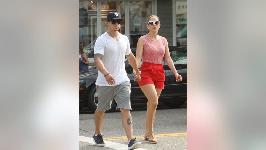 Jennifer Lopez and Casper Smart in the Hamptons 