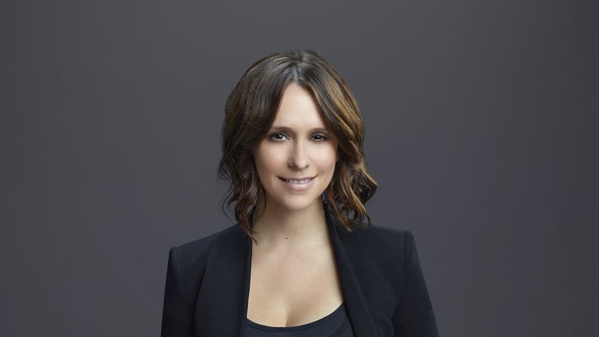 Jennifer Love Hewitt