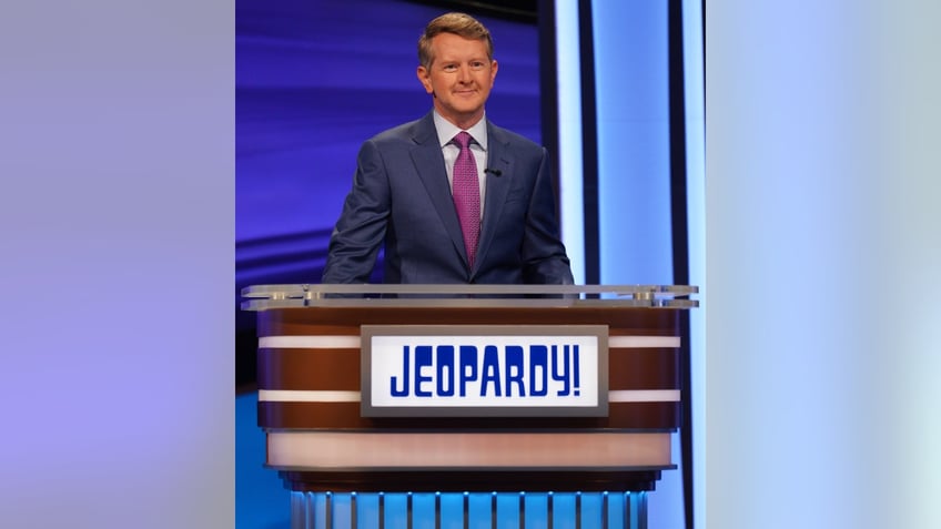 jeopardy contestant called out for rudeness toward fellow players unsportsmanlike and disrespectful