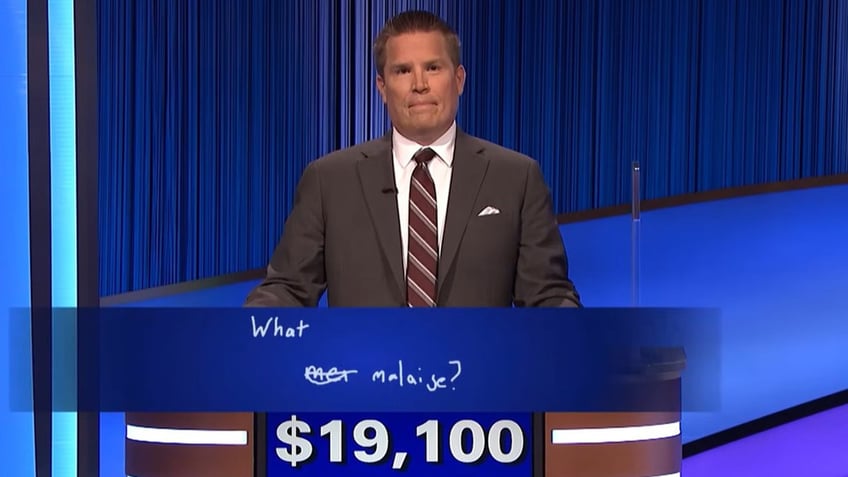 jeopardy contestant teased by ken jennings slammed by fans for missing cakewalk clue way too easy