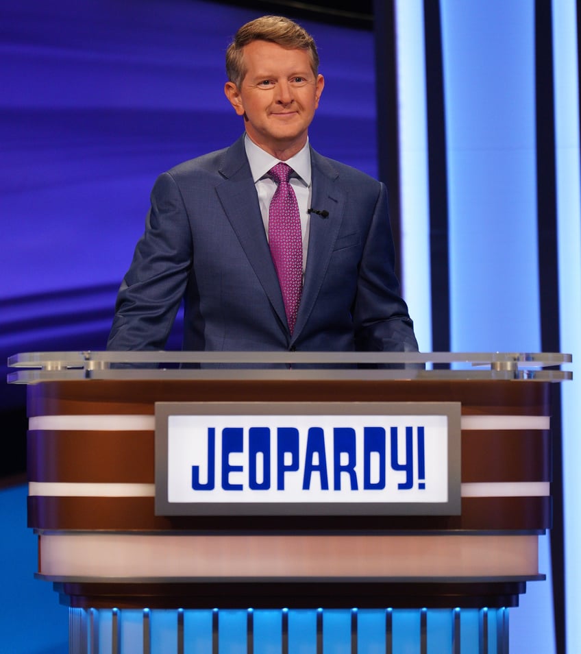 jeopardy fans pity champion for missing too easy final question brutal