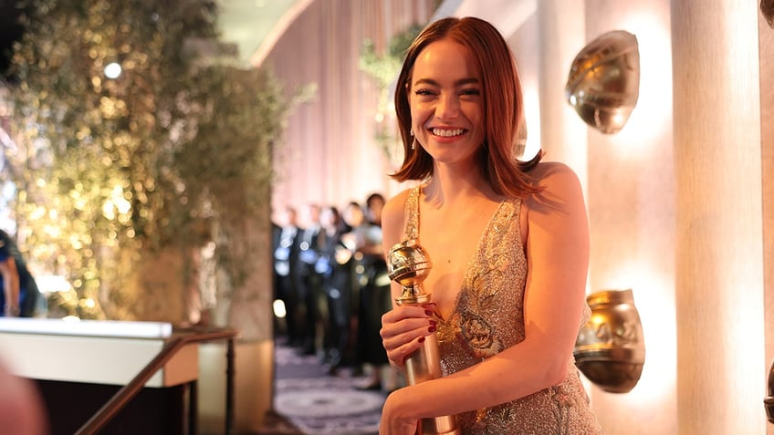 Emma Stone wins Golden Globes