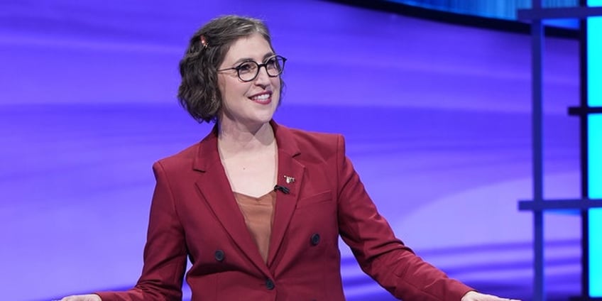 jeopardy host mayim bialik shares photos from hospital its not terribly fun getting older