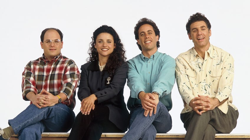 The cast of Seinfeld in a promotional photo