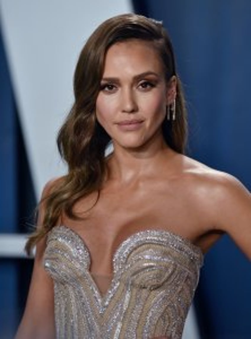 Jessica Alba joins Katseye in 'Gabriela' music video