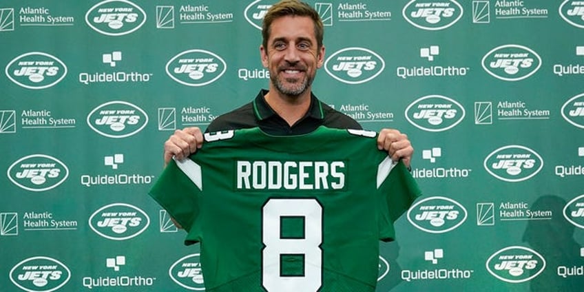 jets aaron rodgers expected to play in final preseason game vs giants reports