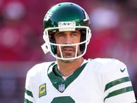 Jets' Aaron Rodgers on why it's 'important' for young QBs who are not NFL ready to sit