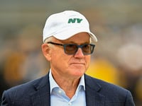 Jets owner Woody Johnson pleads with Haason Reddick to end holdout: 'You'll fit right in'