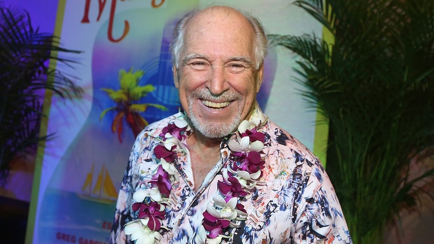 jimmy buffett dead at 76 after long battle with skin cancer kevin costner wins in divorce court battle