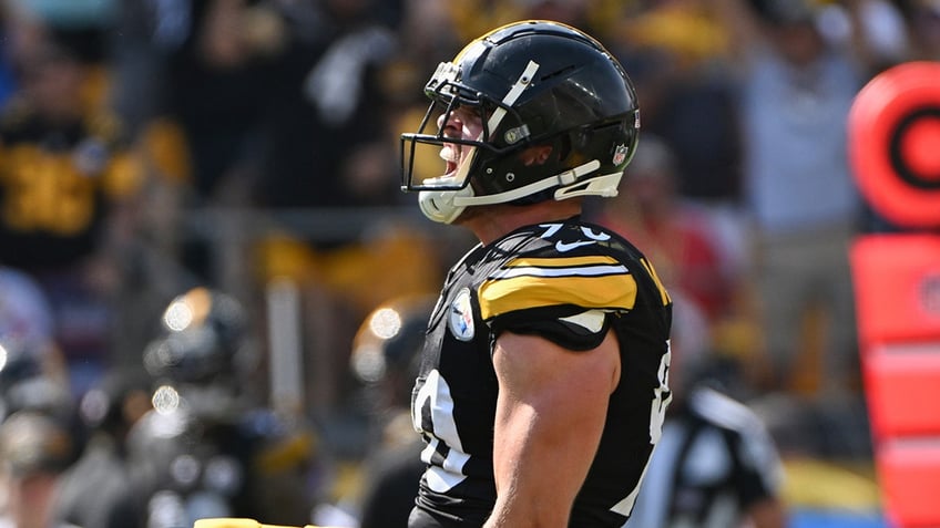 T.J. Watt screams