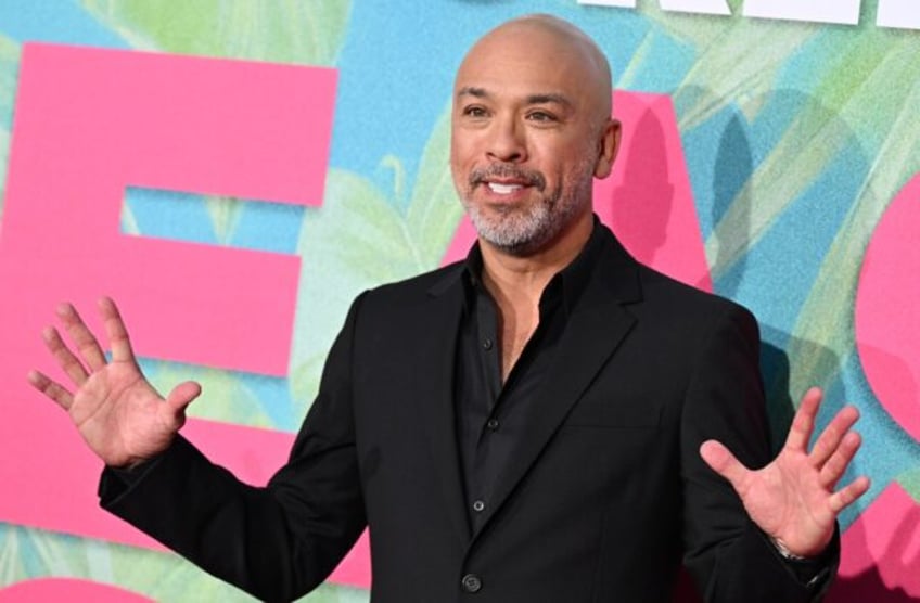 US stand-up comedian Jo Koy is to helm the Golden Globes in January, organisers announced