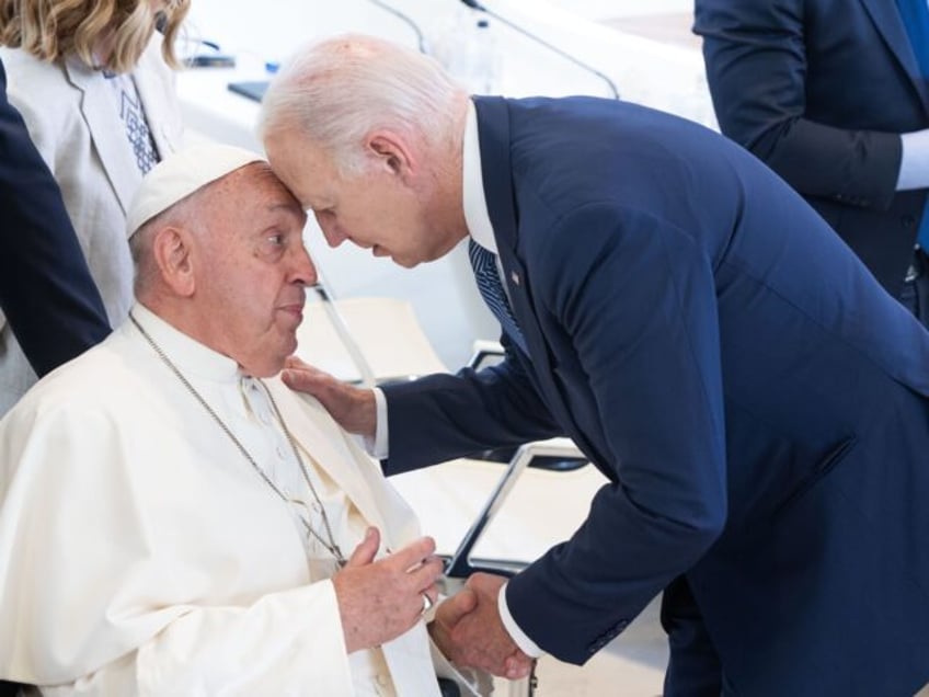 14 June 2024, Italy, Bari: US President Joe Biden welcomes Pope Francis to the G7 summit.