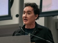 John Cusack: Iran will Rush to Get a Nuclear Weapon and They Should Get One