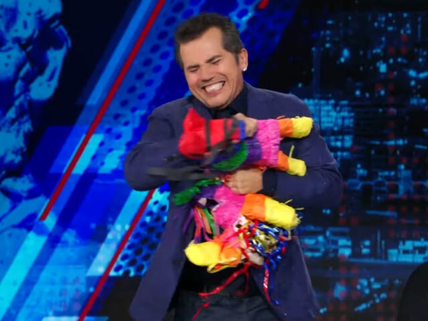 john-leguizamo-daily-show