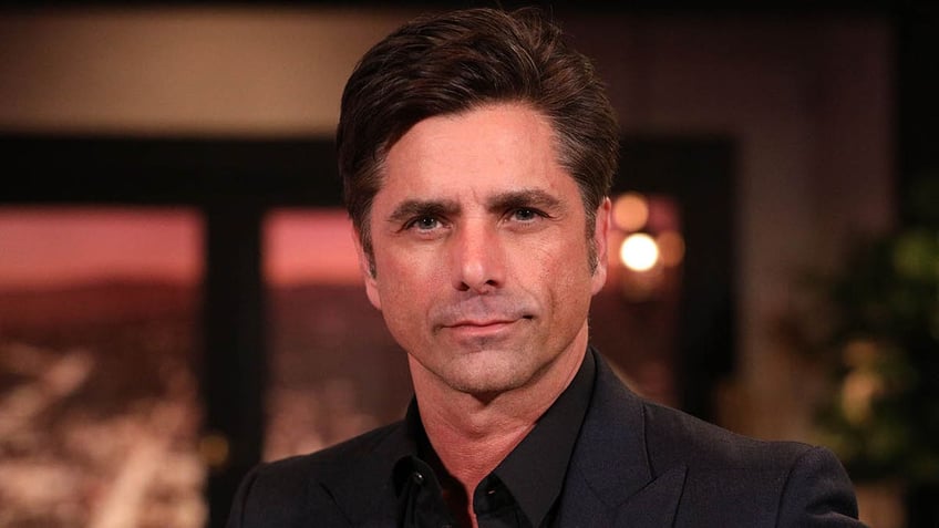 john stamos has no recollection of filming my big fat greek wedding 2 amid alcohol battle