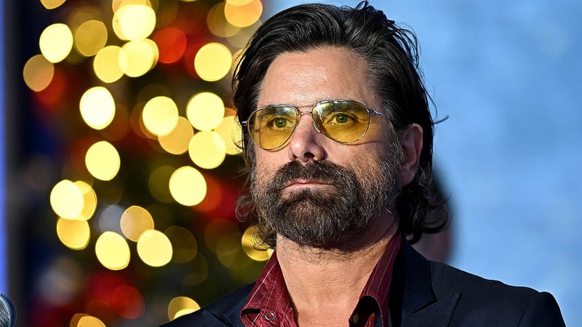 john stamos recalls childhood sexual abuse hating ex rebecca romijn and alcohol battle