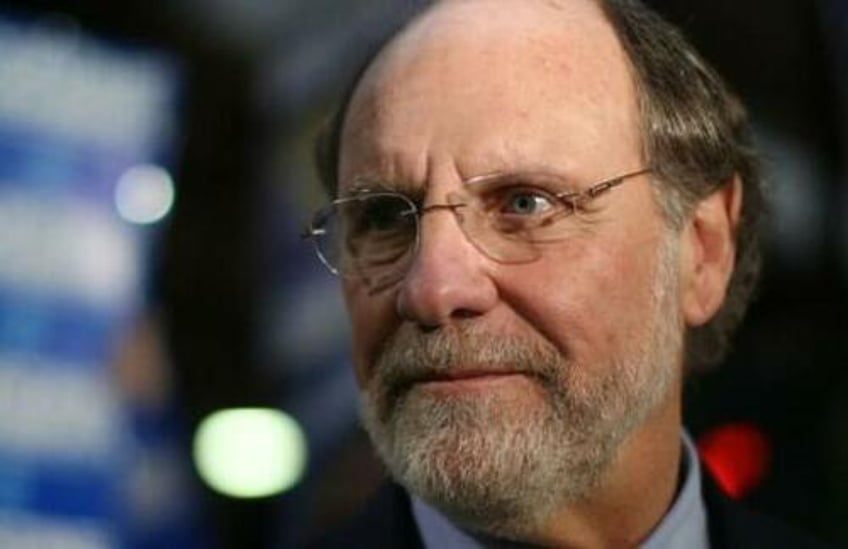 jon corzine is shuttering his hedge fund returning capital to investors