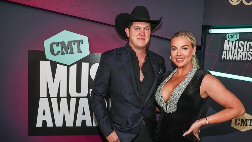 Jon Pardi with wife Summer Duncan