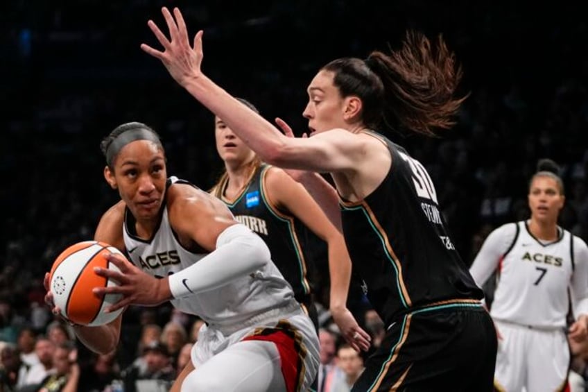 jones and stewart help liberty avoid sweep take game 3 of wnba finals beat aces 87 73