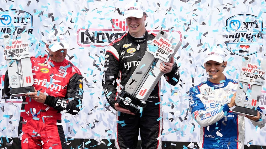 josef newgarden completes indycar series weekend sweep with wins at iowa speedway