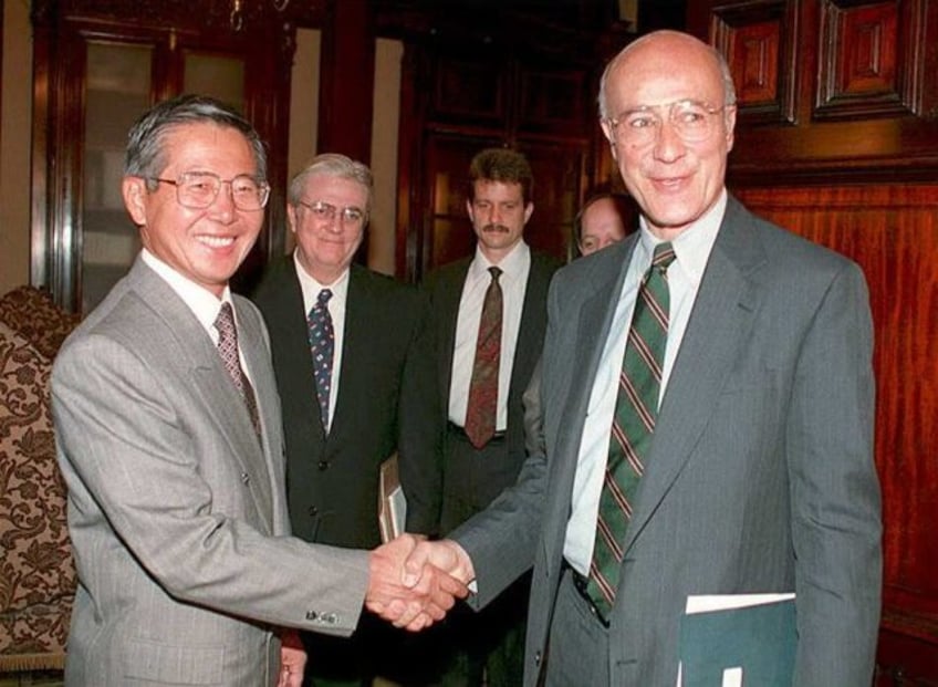 Peru's then president Alberto Fujimori meets with Joseph Nye, then the US assistant secret