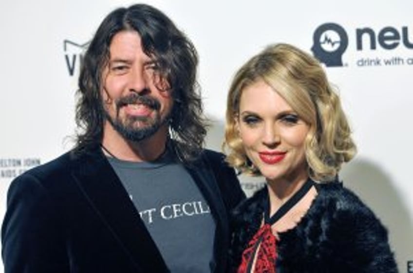 Josh Freese ousted as Foo Fighters drummer