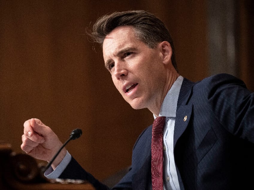 josh hawley mitch mcconnell should absolutely not remain senate gop leader