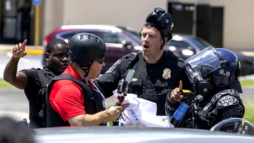Mario Guevara Encounters Police
