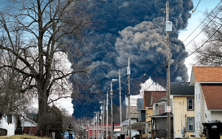 judge approves norfolk southerns 600 million east palestine settlement for toxic train derailment 