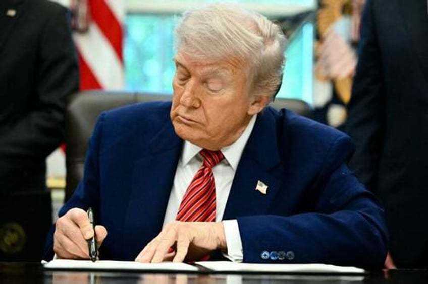 judge blocks trump admin from suspending biden era migrant parole programs
