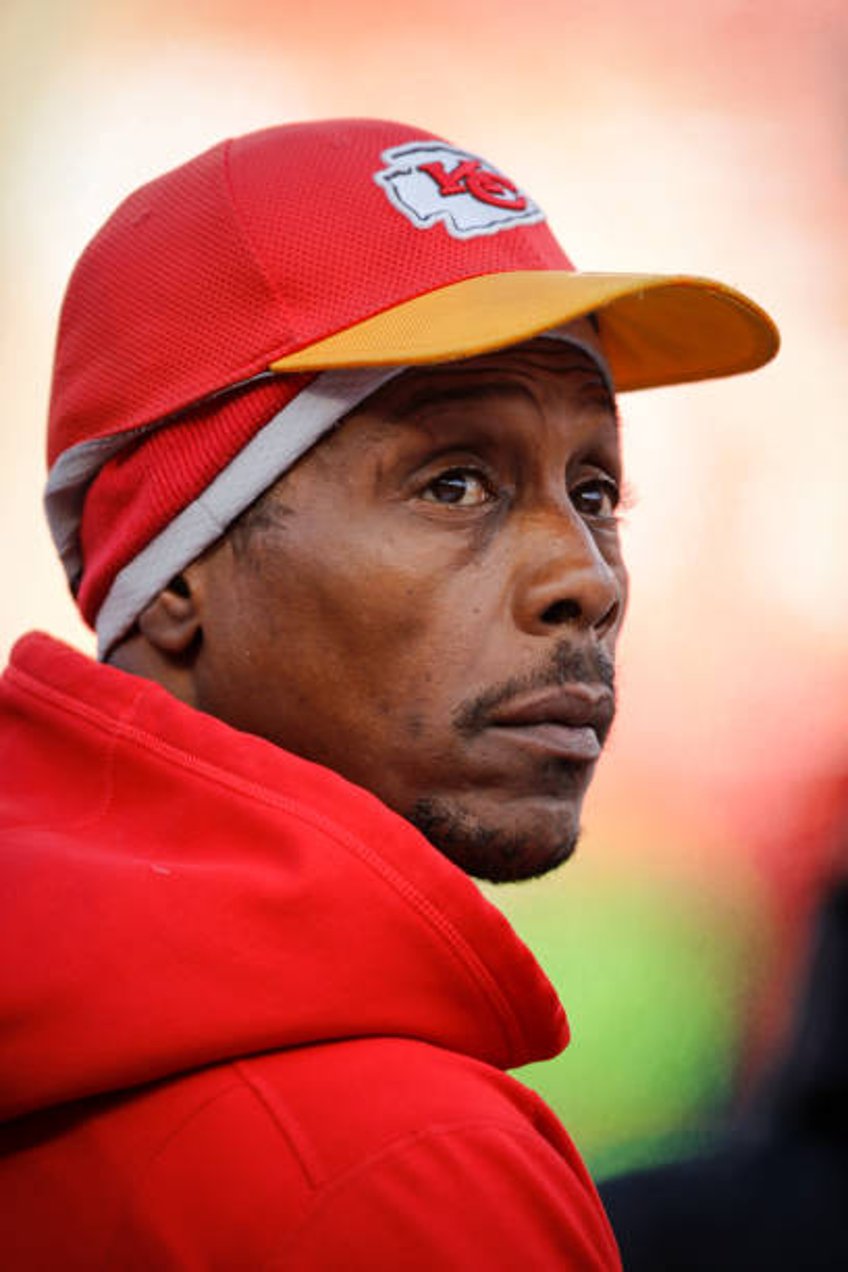 Pat Mahomes, father of Patrick Mahomes of the Kansas City Chiefs, watches pregame warmups prior to the game between the Kansas City Chiefs and the...