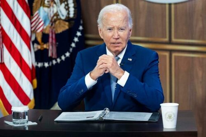 judge pauses biden harris admins unpublished plan to cancel more student debt