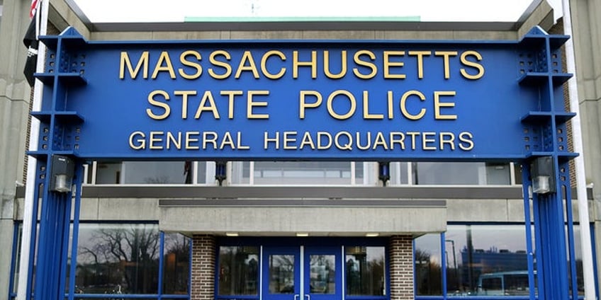 judge rules in favor of 7 massachusetts state troopers who lost jobs over refusing to get the covid 19 vaccine