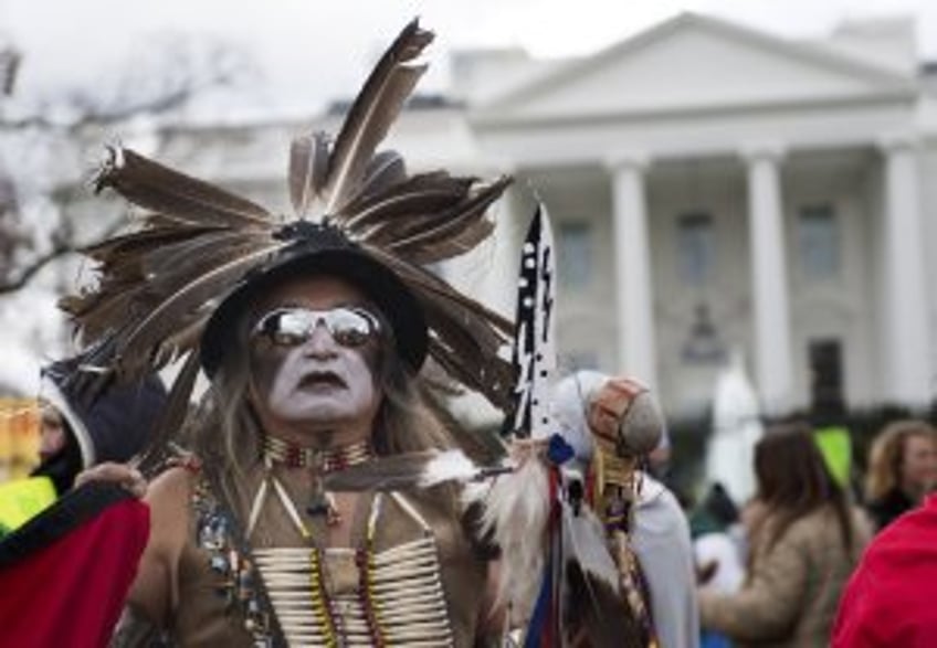 Judge rules U.S. owes North Dakota $28M over oil pipeline protests