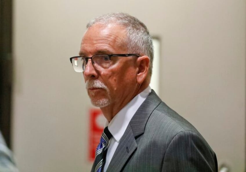 judge says ex ucla gynecologist can be retried on charges of sexually abusing female patients